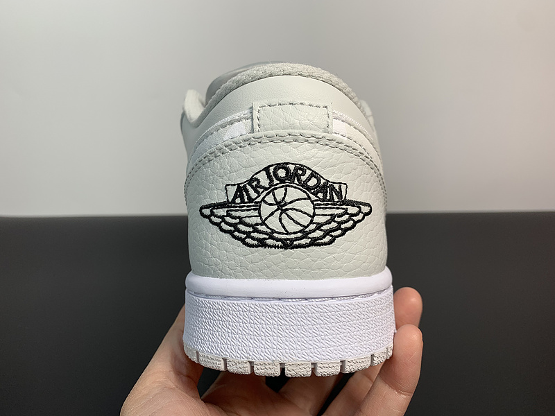 Air Jordan 1 Low DC9036-100