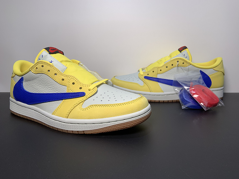 Travis Scott x Air Jordan 1 Low OG 