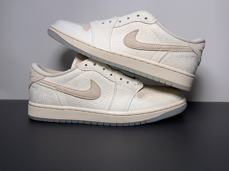 Chris Paul x Air Jordan 1 Low OG ”Give Them Flowers FZ0455-200