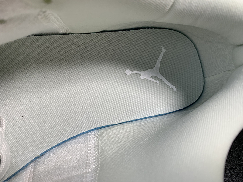 Air Jordan 1 Low Spruce Aura CW1381-003