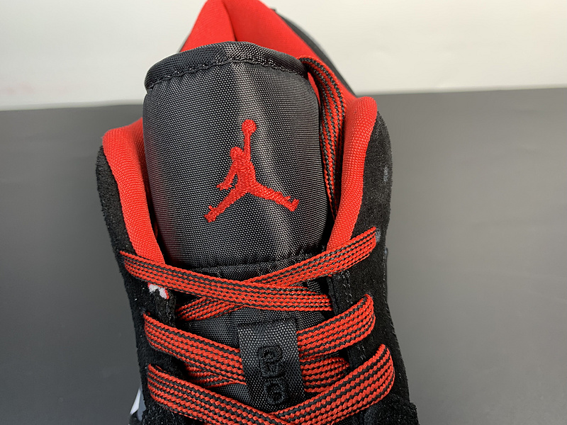 Air Jordan 1 Low AJ1 553558-002