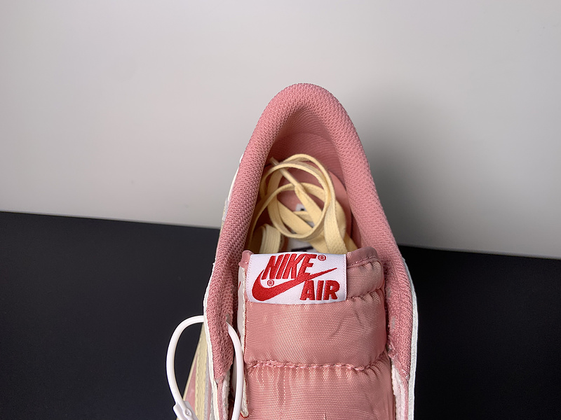 Travis Scott x Air Jordan 1 Low DM7866-600