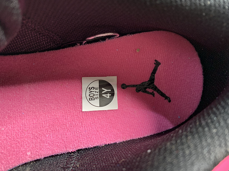 Nike Air Jordan 1 Low 554723-106