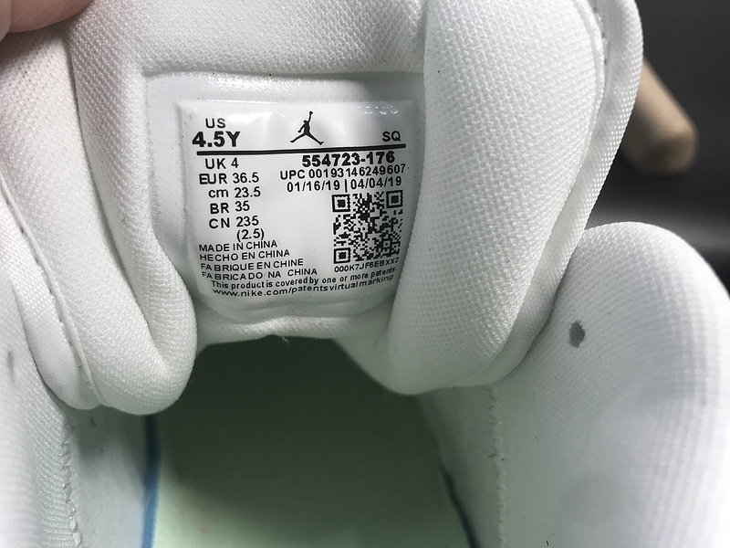 NIKE Air Jordan 1 Low