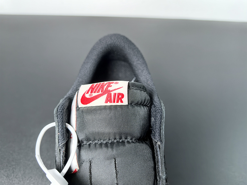 Travis Scott x Air Jordan 1 Low OG DM7866-061