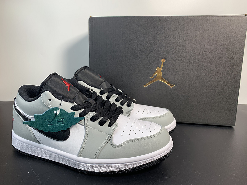Air Jordan 1 Low 553558 030