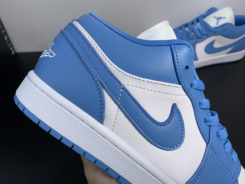 Air Jordan 1 Low “UNC”AO9944-441