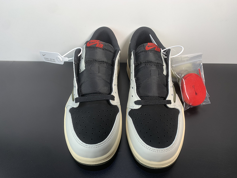 Travis Scott x AJ 1 Low OG “Olive”DZ4137-106