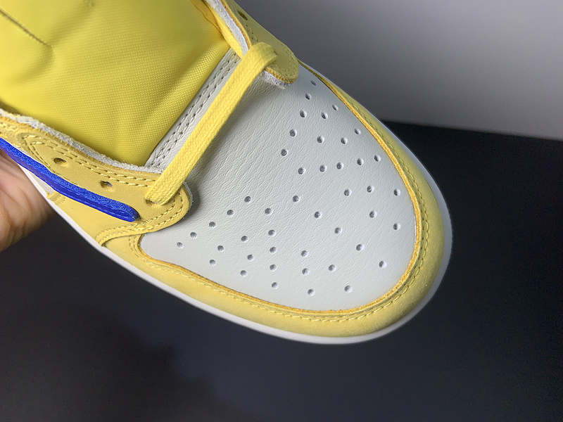 Travis Scott x Air Jordan 1 Low OG 