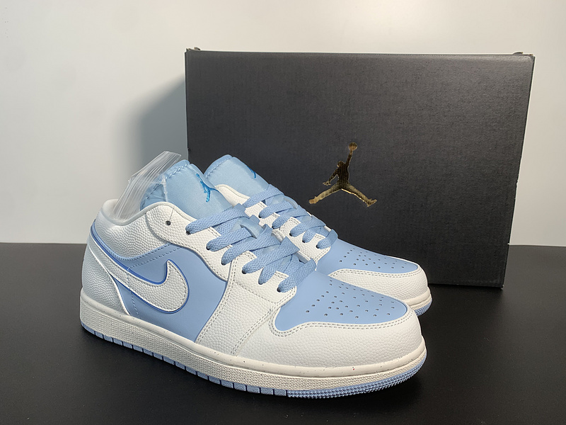 Air Jordan 1 Low 