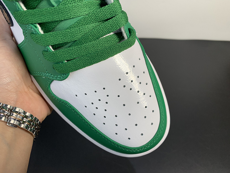 Air Jordan 1 Low 553558-301