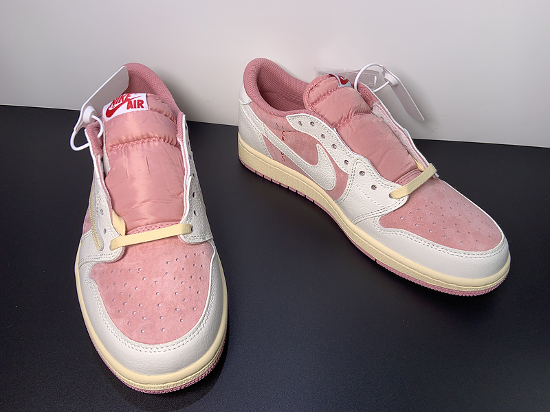 Travis Scott x Air Jordan 1 Low DM7866-600