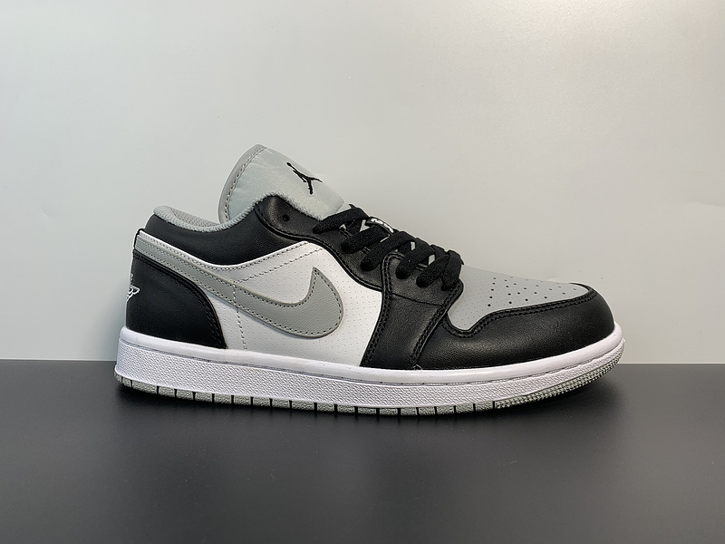 Air Jordan 1 Low “Light Smoke Grey”553558-039