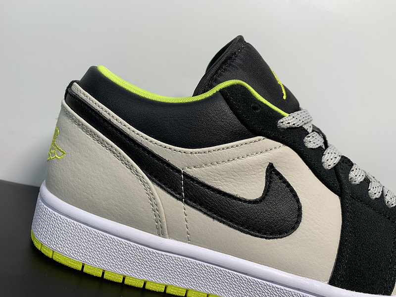 Air Jordan 1 Low 'Venom Green' 553558-009