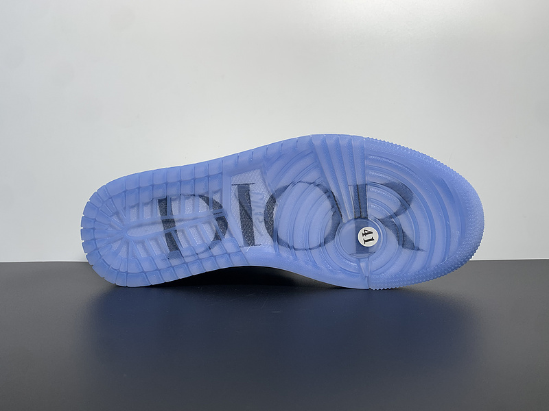 Dior x Air Jordan 1 Low  CN8608-003