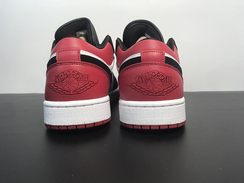 Nike Air Jordan 1 Low Black Toe 553558-116