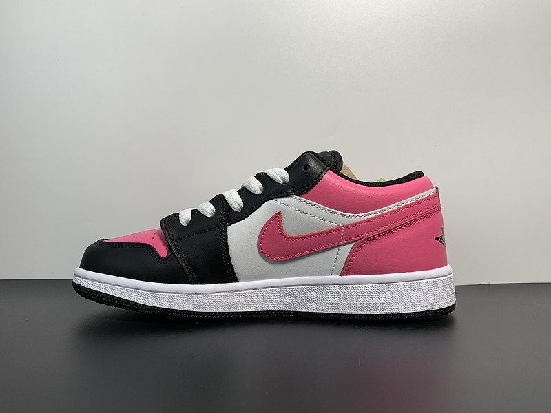 Nike Air Jordan 1 Low 554723-106