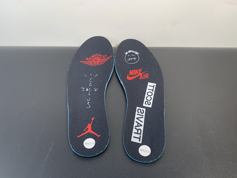 Nike Air Jordan 1 Low x Travis Scott CQ4277-001