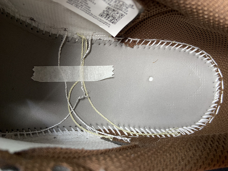 Travis Scott x Air Jordan 1 Low DZ4137-206