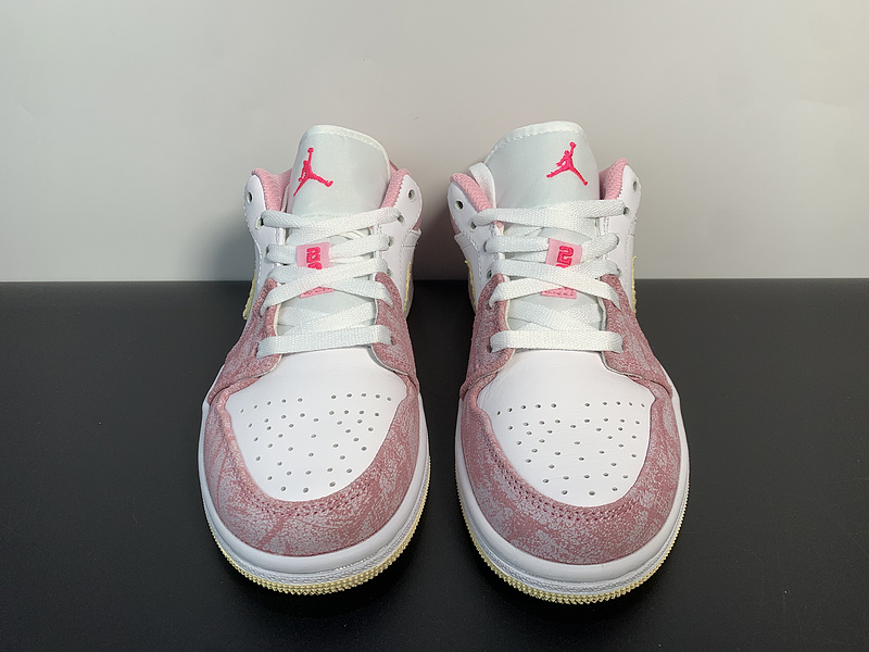 Air Jordan 1 Loew CW7104-601