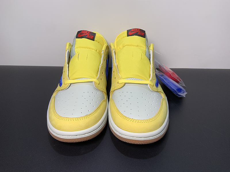 Travis Scott x Air Jordan 1 Low OG 