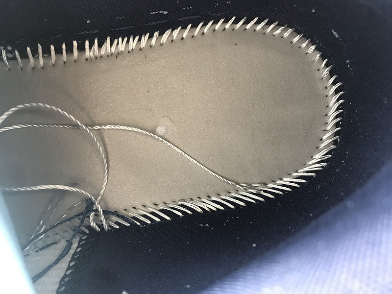 Air Jordan 1 Low CZ8455-100