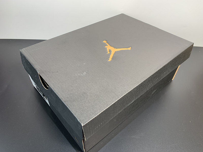 Nike Air Jordan 1 Low 554723-106