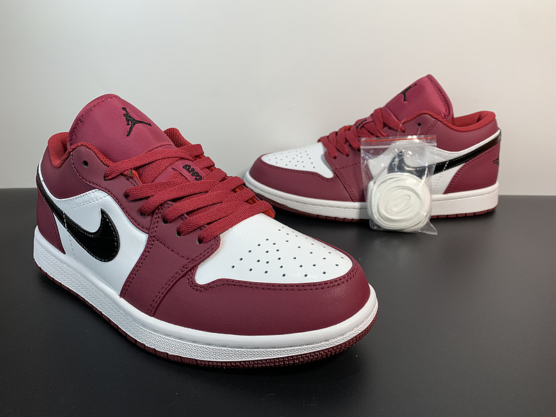 Air Jordan 1 Low “Noble Red 553558-604