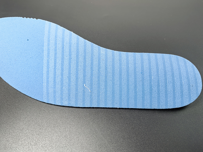 Travis Scott x Fragment Design DM7866-104