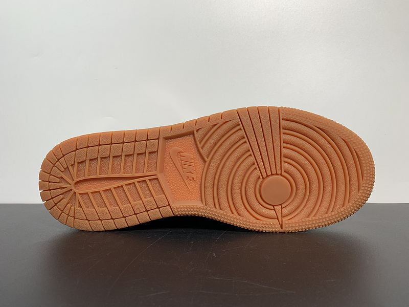 复制Air Jordan 1 Low 554723-032