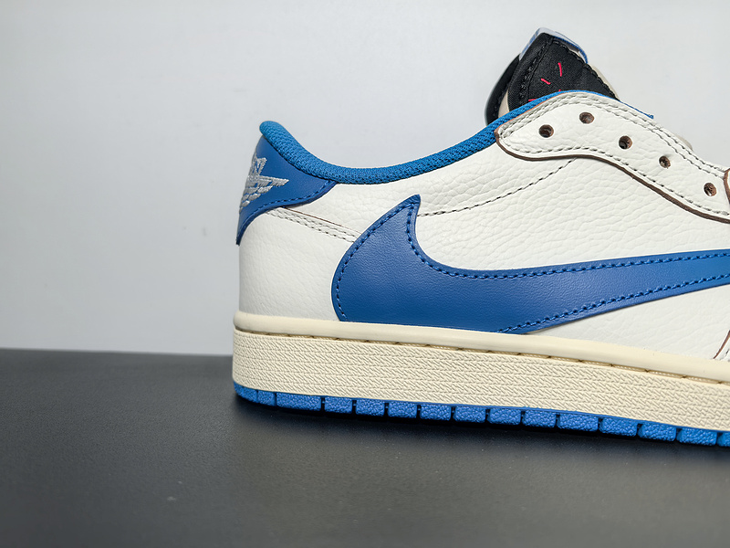 Travis Scott x Fragment Design DM7866-104