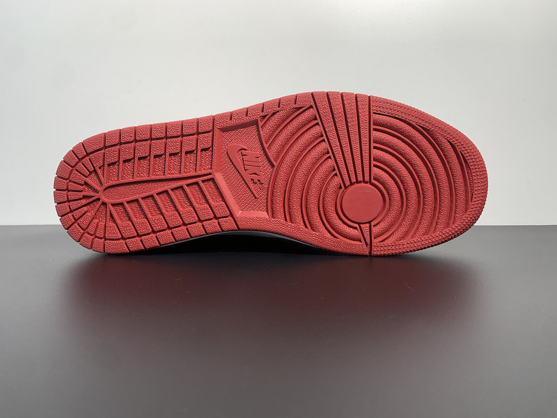 Air Jordan 1  Low OG “Black Toe”CZ0790-106