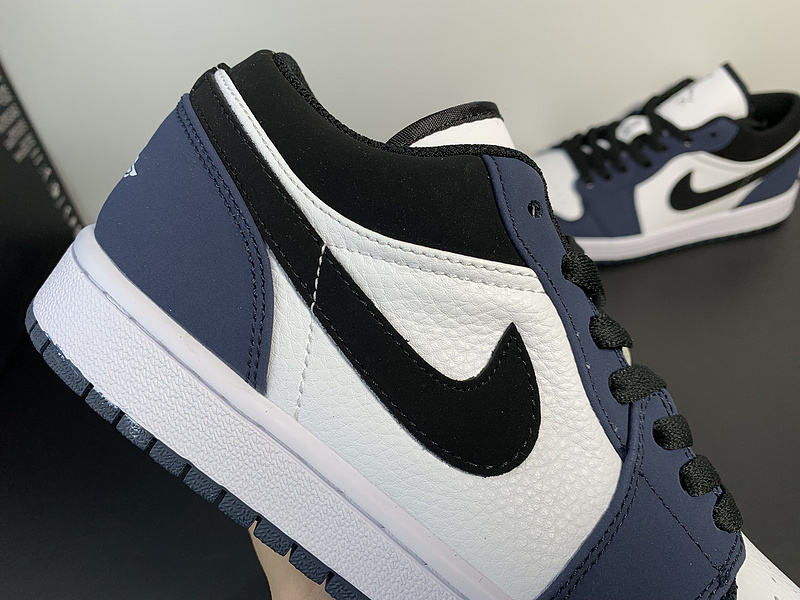 Nike Air Jordan 1 Retro Low 309192-101