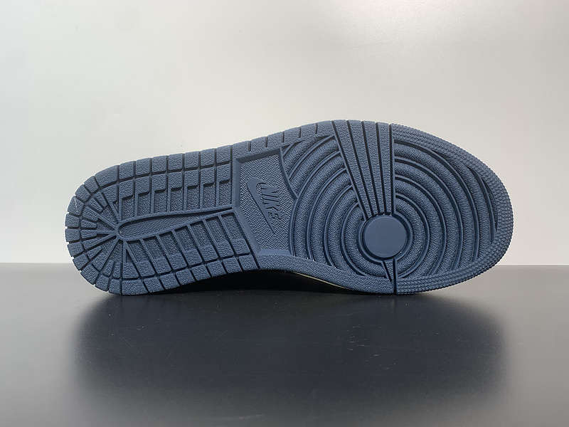 Travis Scott x Air Jordan 1 Low AJ1 DM7866-400