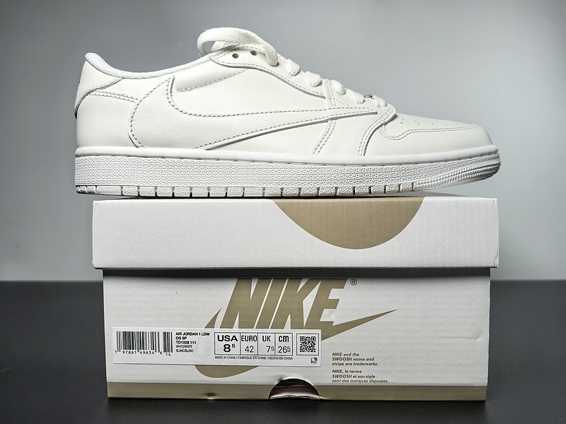 Travis Scott x Air Jordan 1 Low TD1228-111