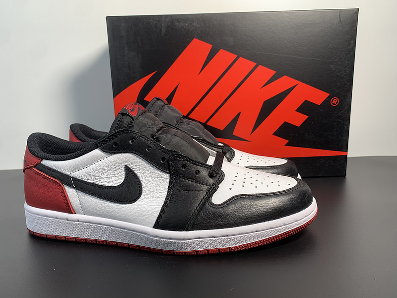 Air Jordan 1  Low OG “Black Toe”CZ0790-106