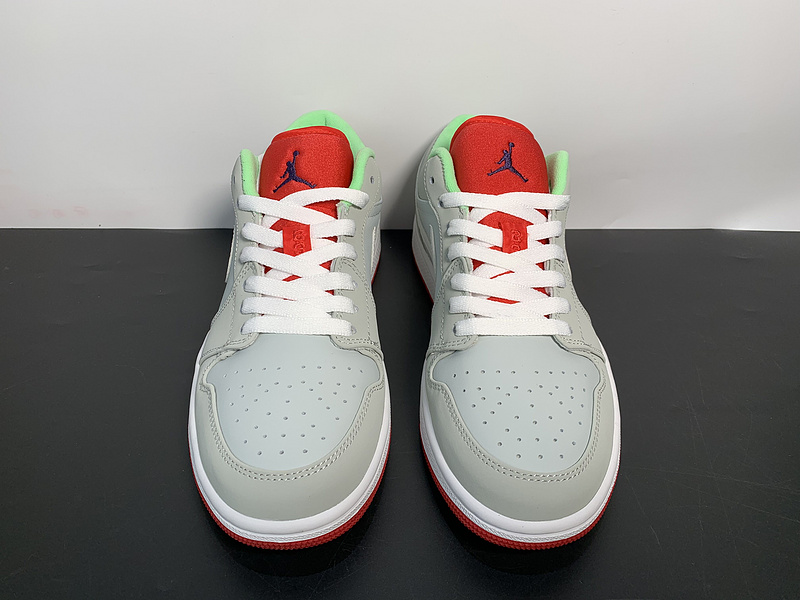 Air Jordan 1 Low “Hare”553558-021