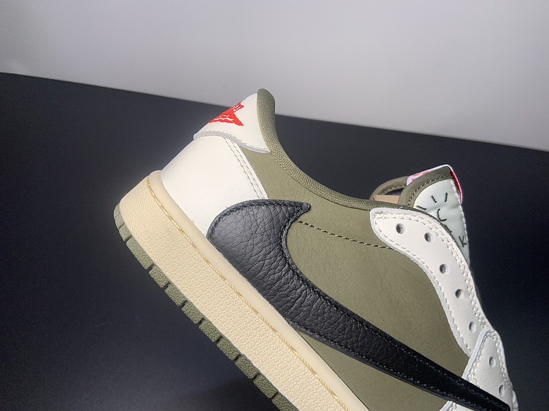 Travis x J1 Low Medium Olive - DM7866-200