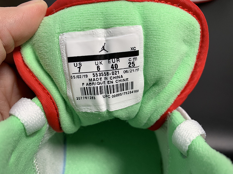 Air Jordan 1 Low “Hare”553558-021