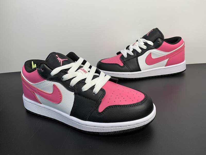 Nike Air Jordan 1 Low 554723-106