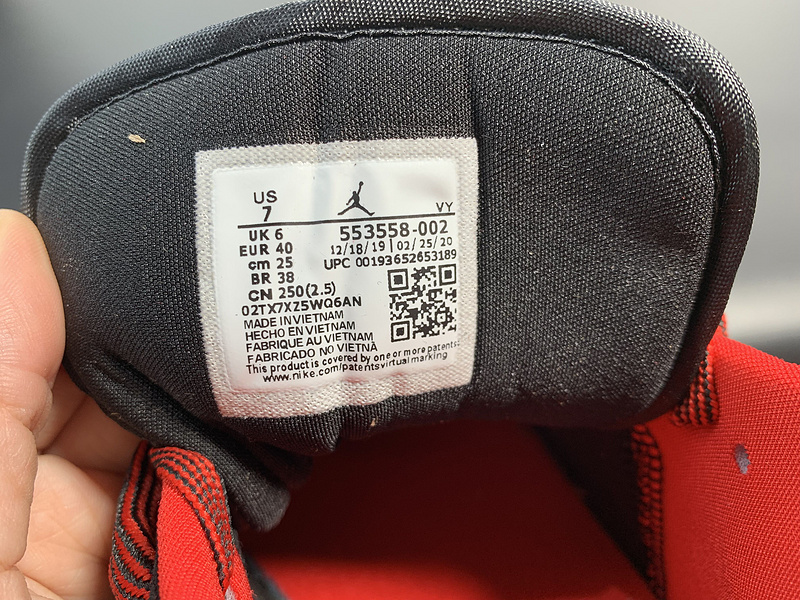 Air Jordan 1 Low AJ1 553558-002