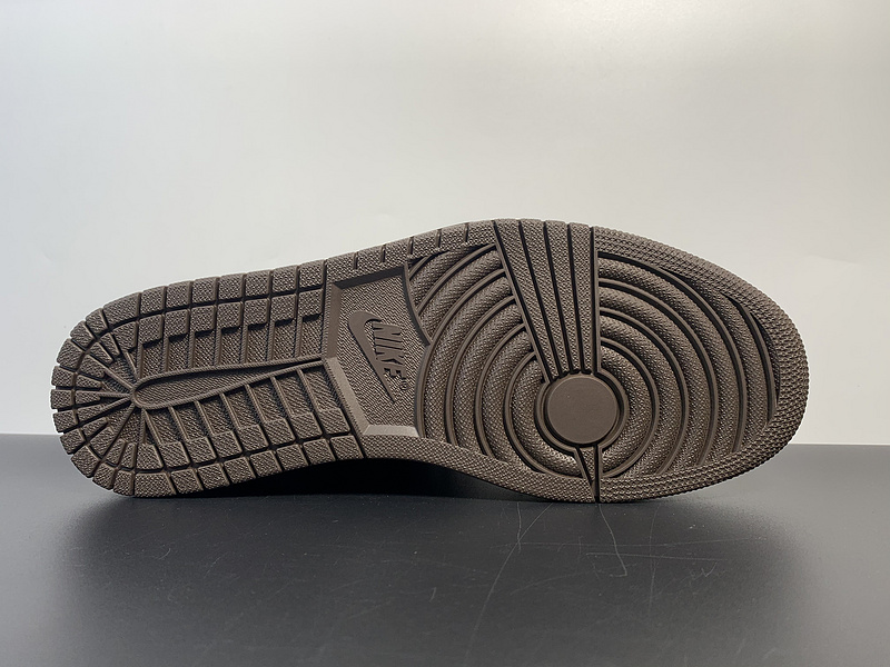 Nike Air Jordan 1 Low x Travis Scott CQ4277-001