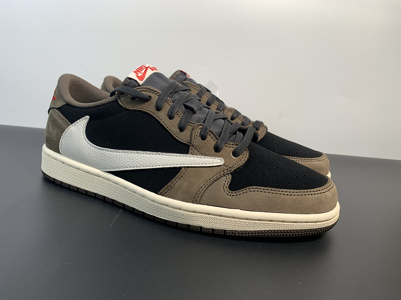 Nike Air Jordan 1 Low x Travis Scott CQ4277-001