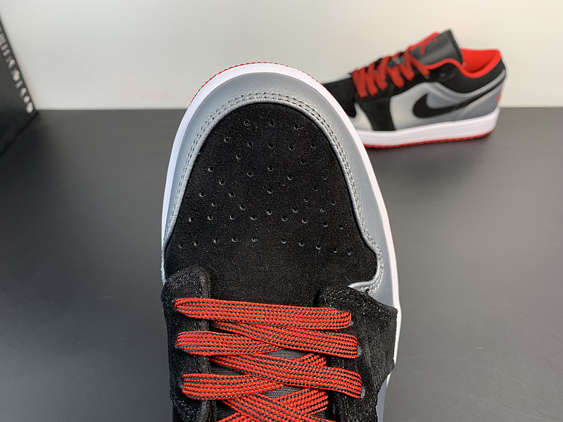 Air Jordan 1 Low AJ1 553558-002