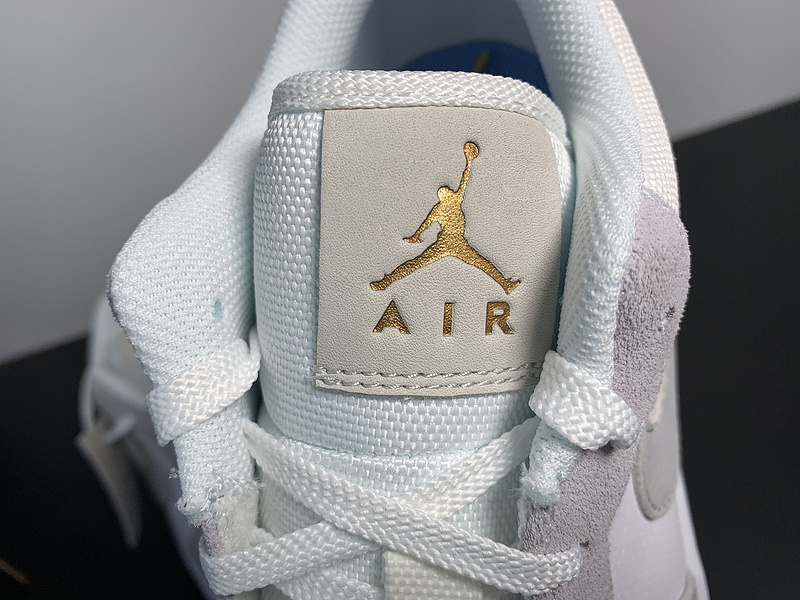 Air Jordan 1 Low “Paris”CV3043-100