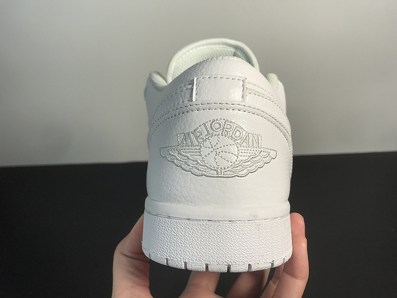 Nike Air Jordan 1 Low 553558-111