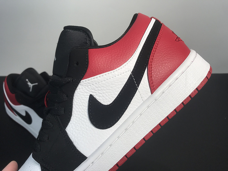 Nike Air Jordan 1 Low Black Toe 553558-116