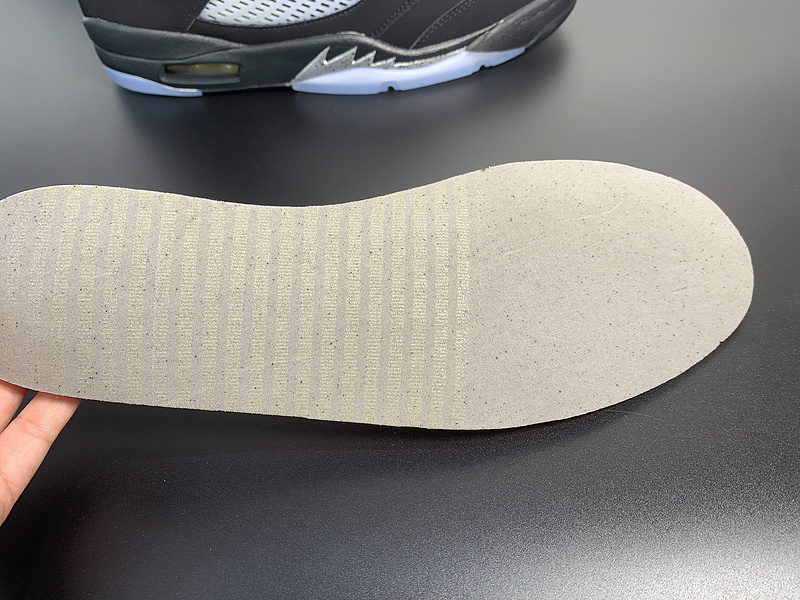 Air Jordan 5“Metallic Silver”845035-003