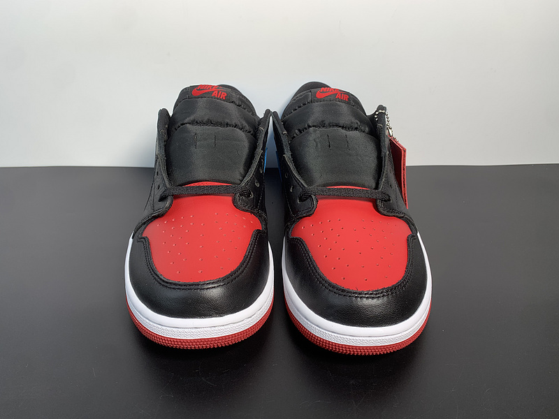 Air Jordan 1 Low OG “UNC to Chicago CZ0775-046