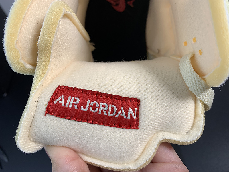 Air Jordan 5 x off white DH8565-100